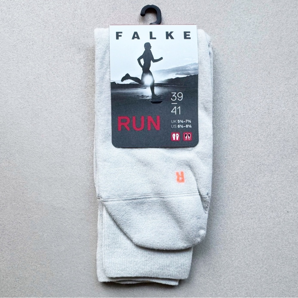 NWT Falke Run Socks in ‘Nature’